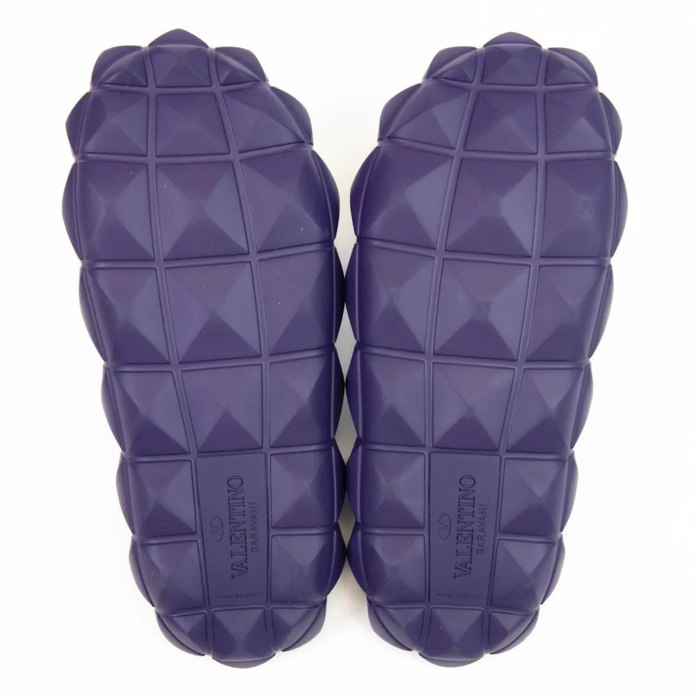 Valentino Garavani Men's Maxi‎ Stud Purple Pool Slides | PRELOVED 🔥